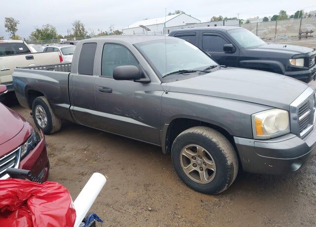 2007 DODGE Dakota