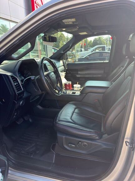 2021 FORD Expedition