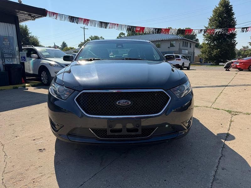 2017 FORD Taurus