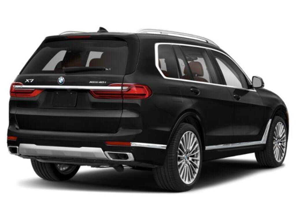 2022 BMW X7