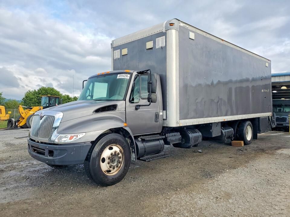 2003 INTERNATIONAL MA025