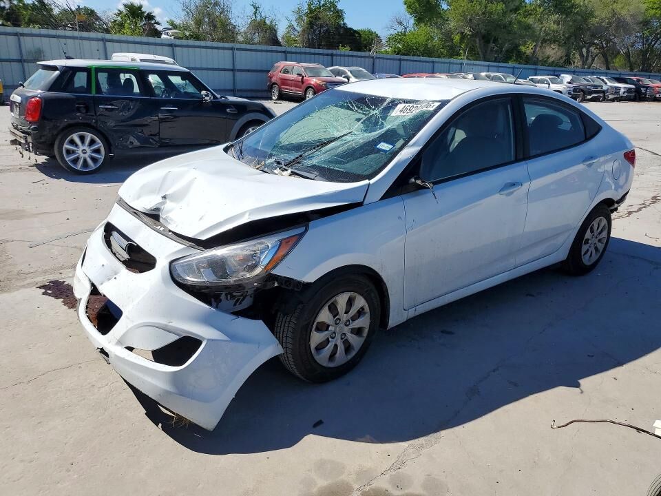 2017 HYUNDAI Accent