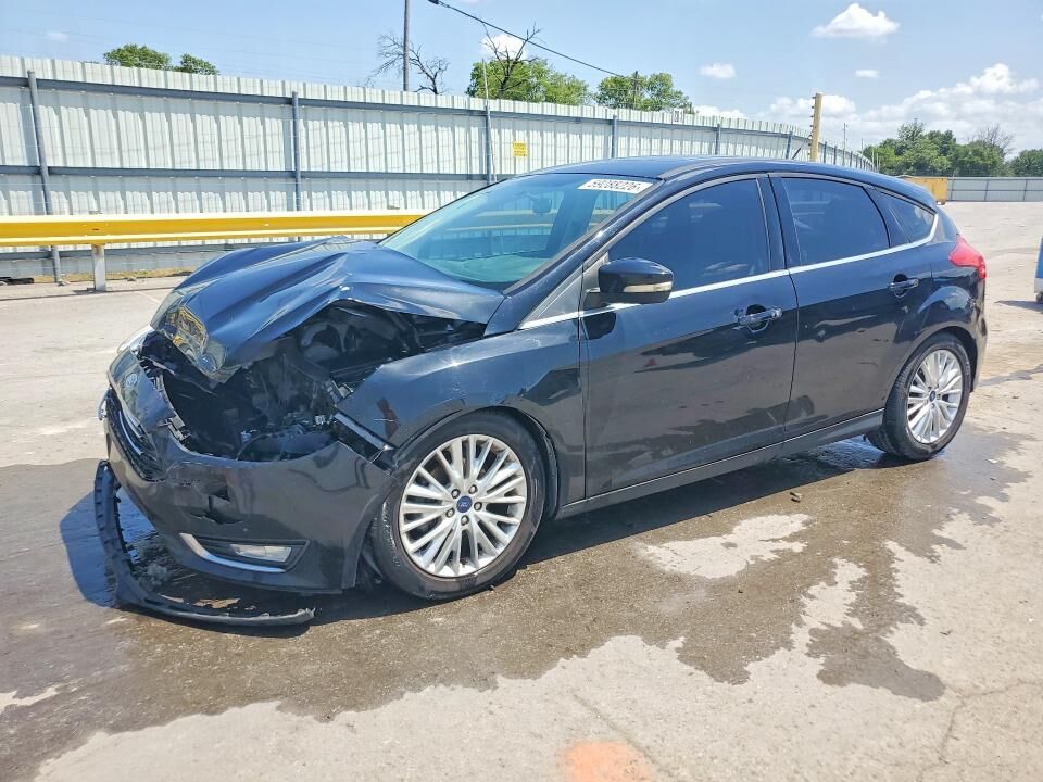 2016 FORD Focus