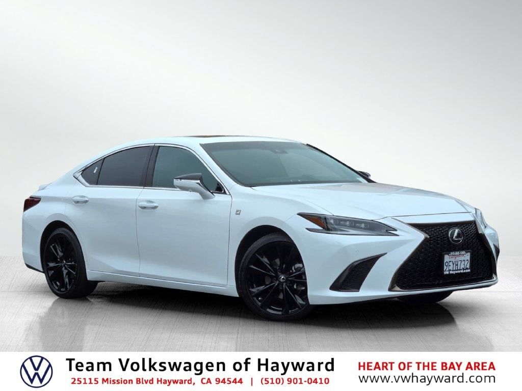 2023 LEXUS ES