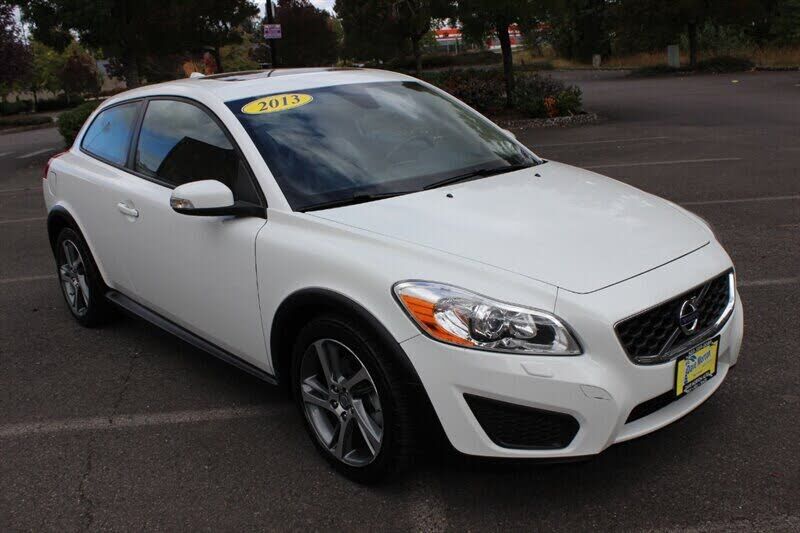 2013 VOLVO C30