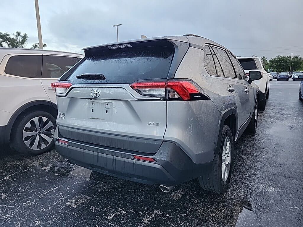 2020 TOYOTA RAV4