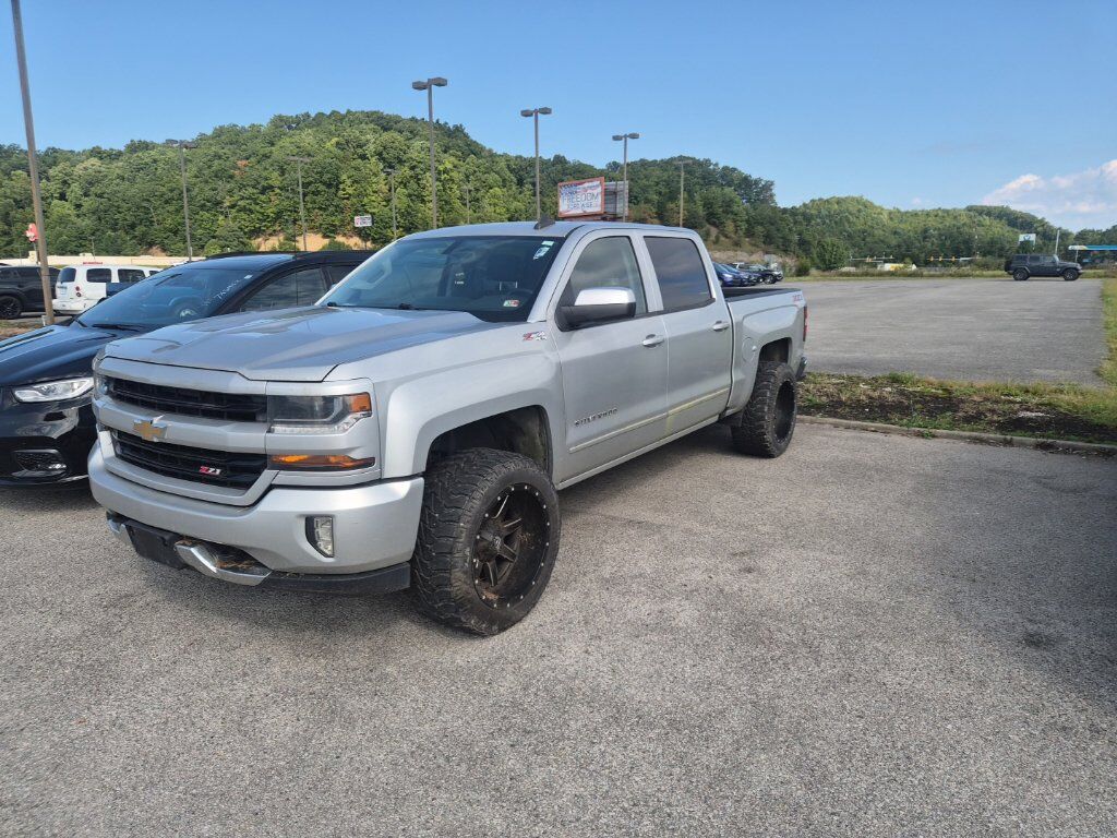 2018 CHEVROLET Silverado