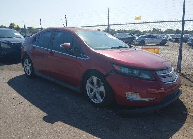 2013 CHEVROLET Volt