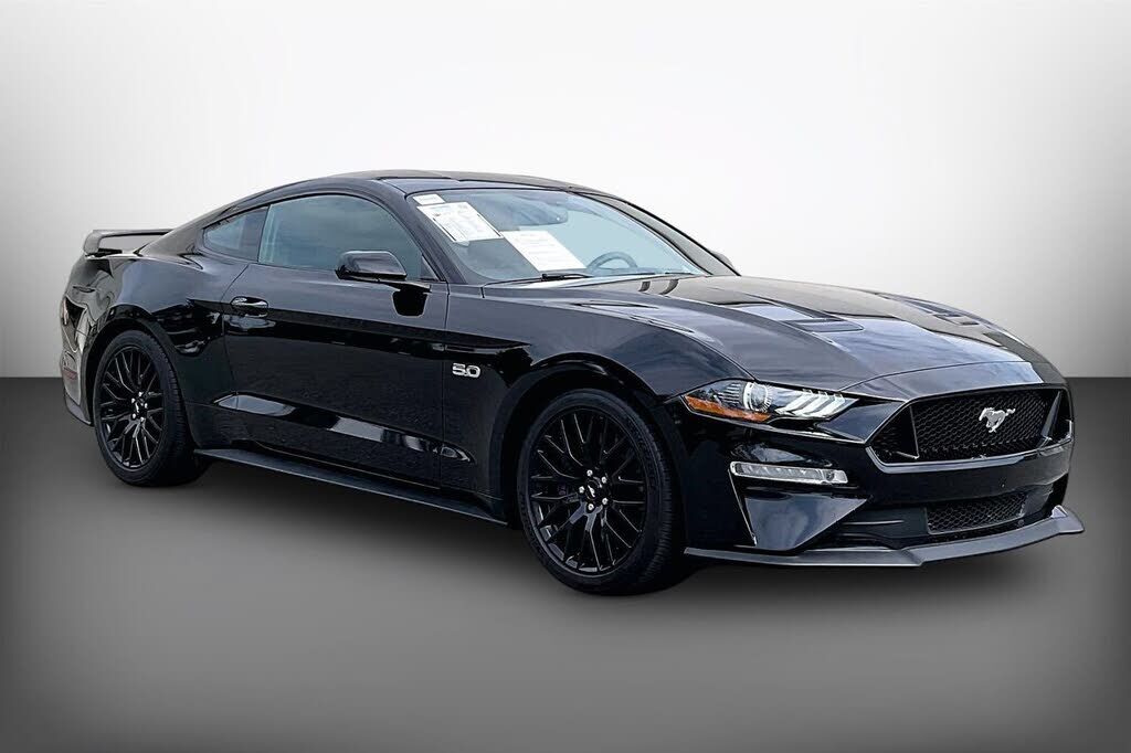2020 FORD Mustang
