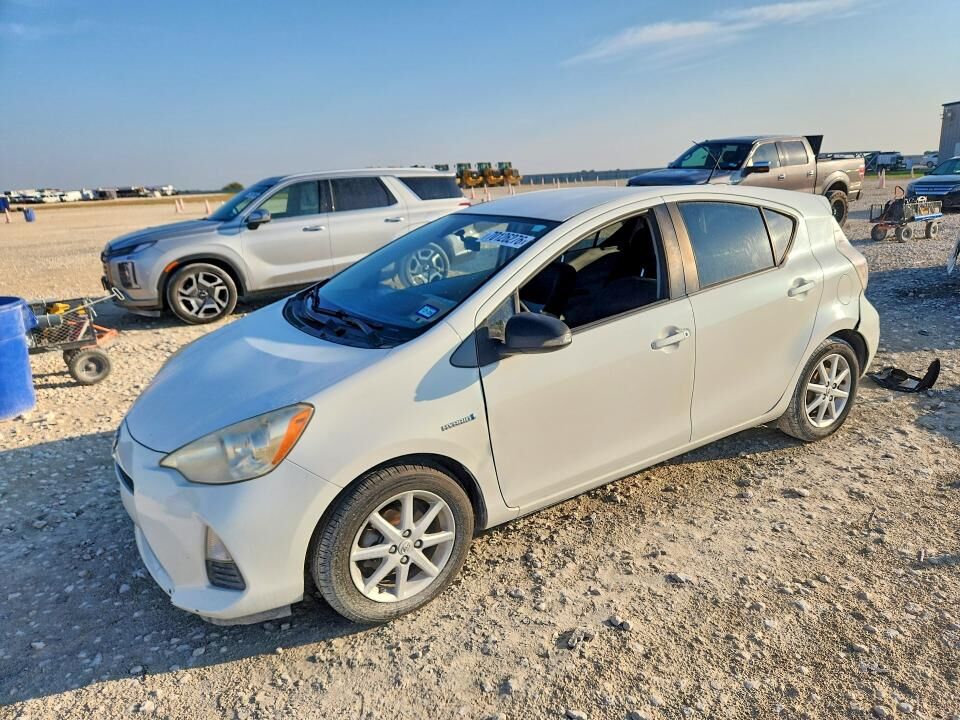 2012 TOYOTA Prius