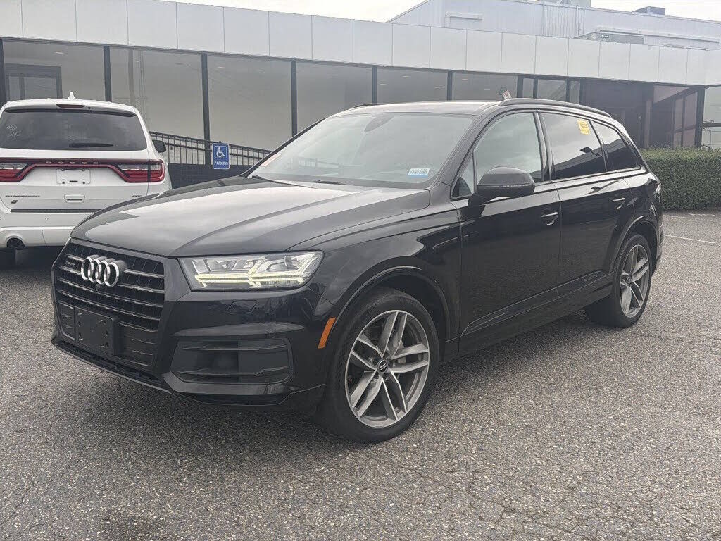 2017 AUDI Q7