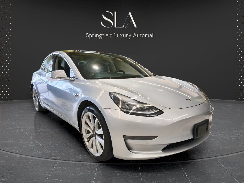 2018 TESLA Model 3