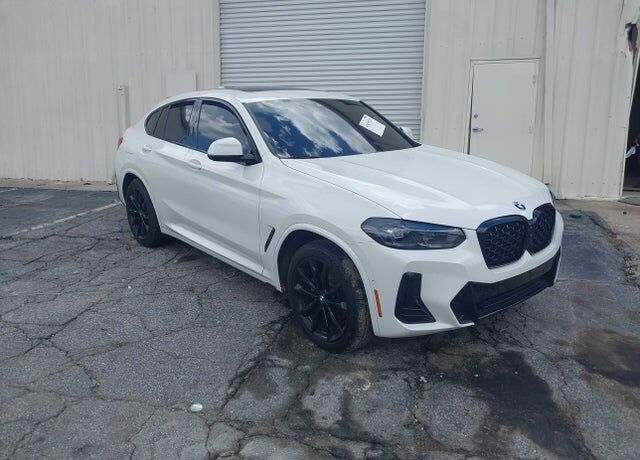 2023 BMW X4