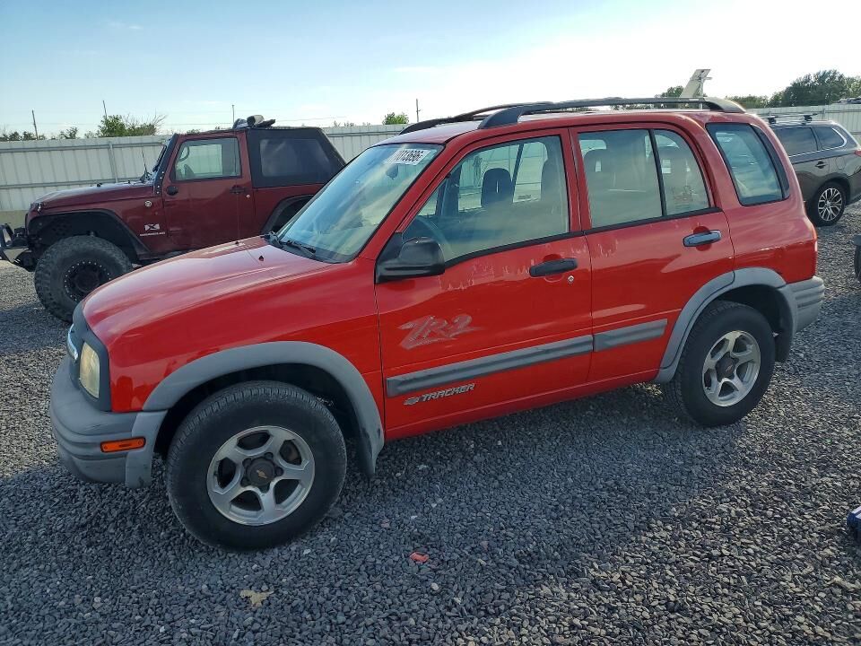 2002 CHEVROLET Tracker