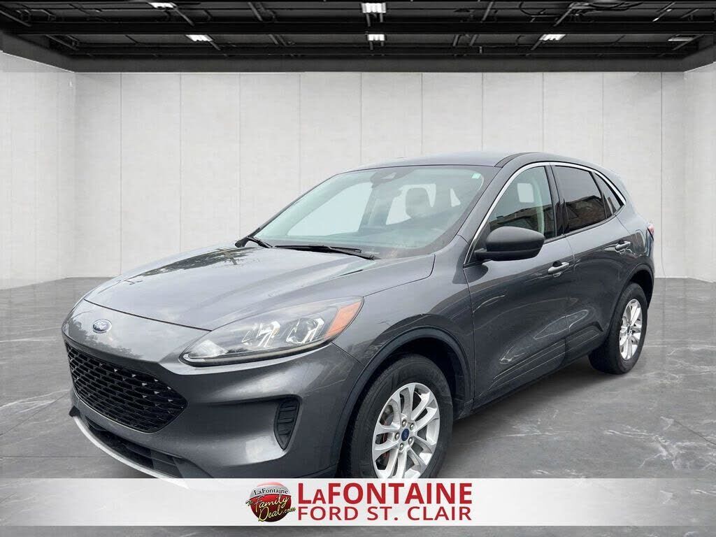 2022 FORD Escape