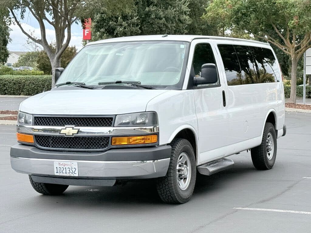 2015 CHEVROLET Express