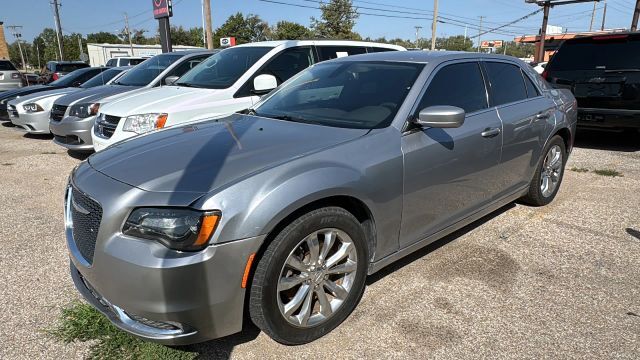 2015 CHRYSLER 300