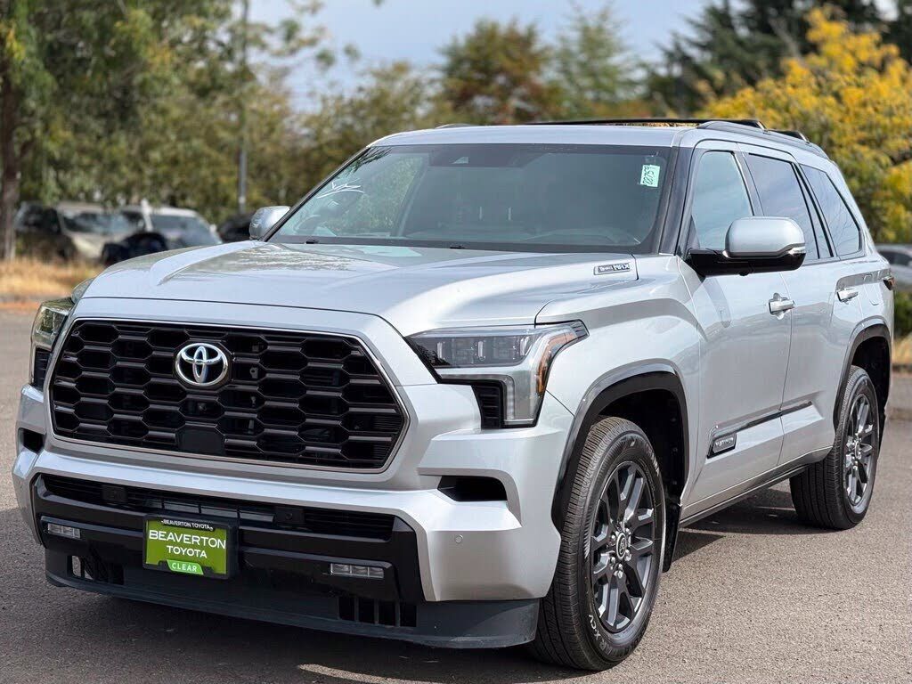 2023 TOYOTA Sequoia