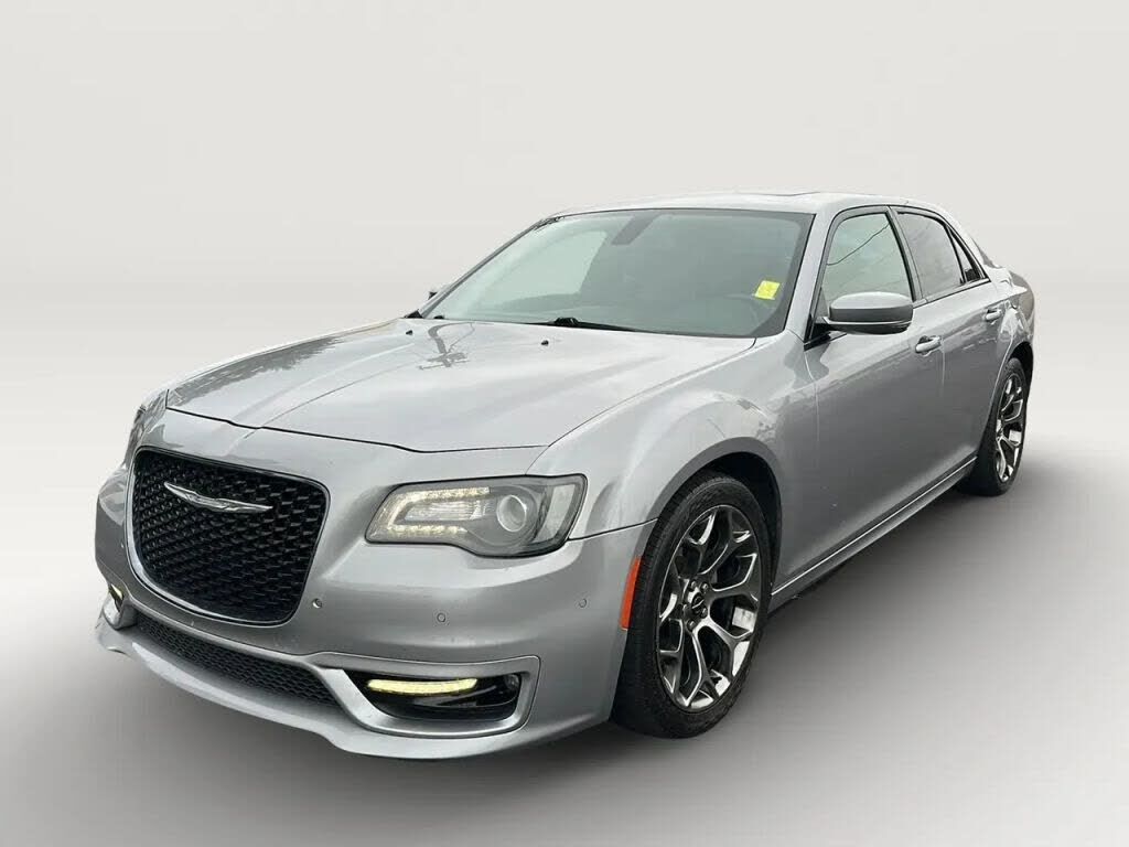 2018 CHRYSLER 300