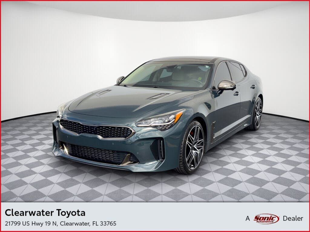 2022 KIA Stinger