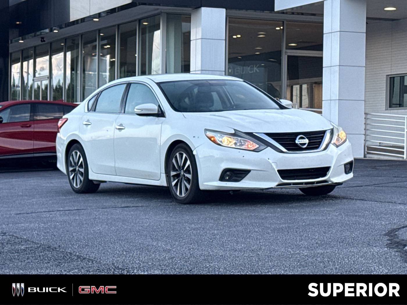 2017 NISSAN Altima