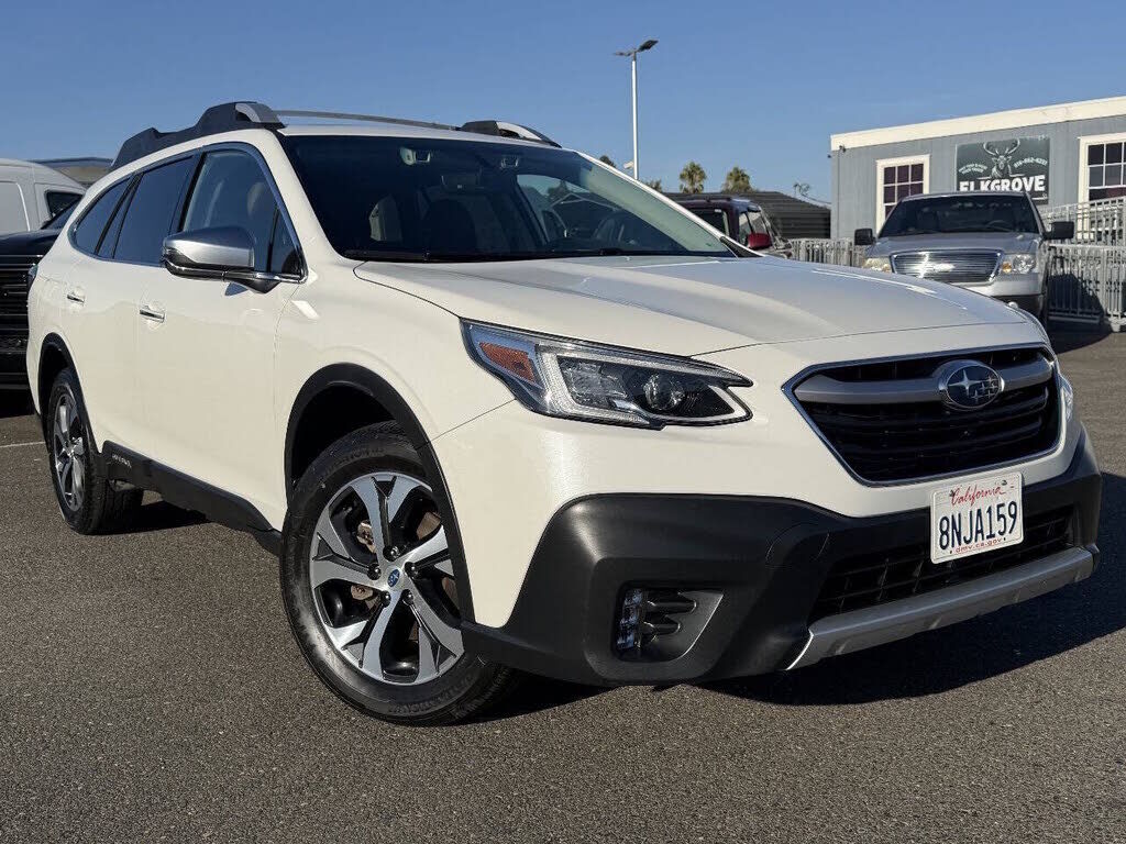 2020 SUBARU Outback