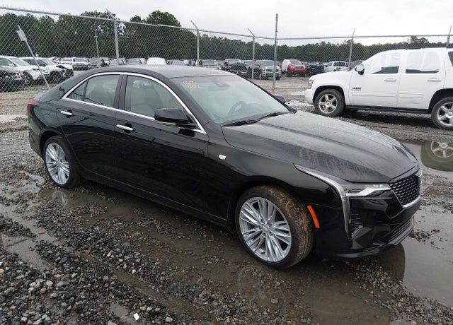 2023 CADILLAC CT4