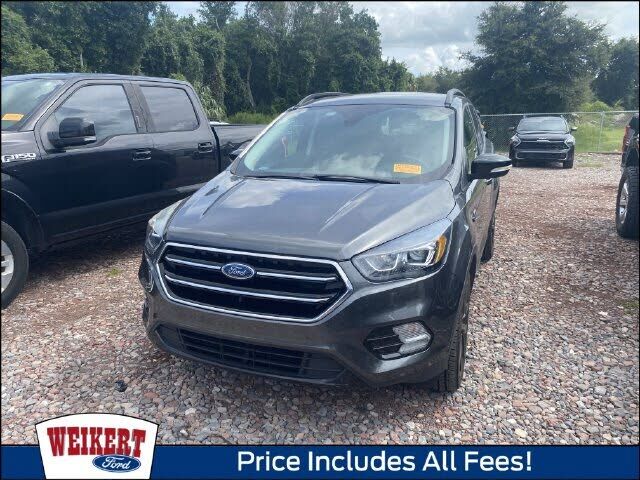 2017 FORD Escape