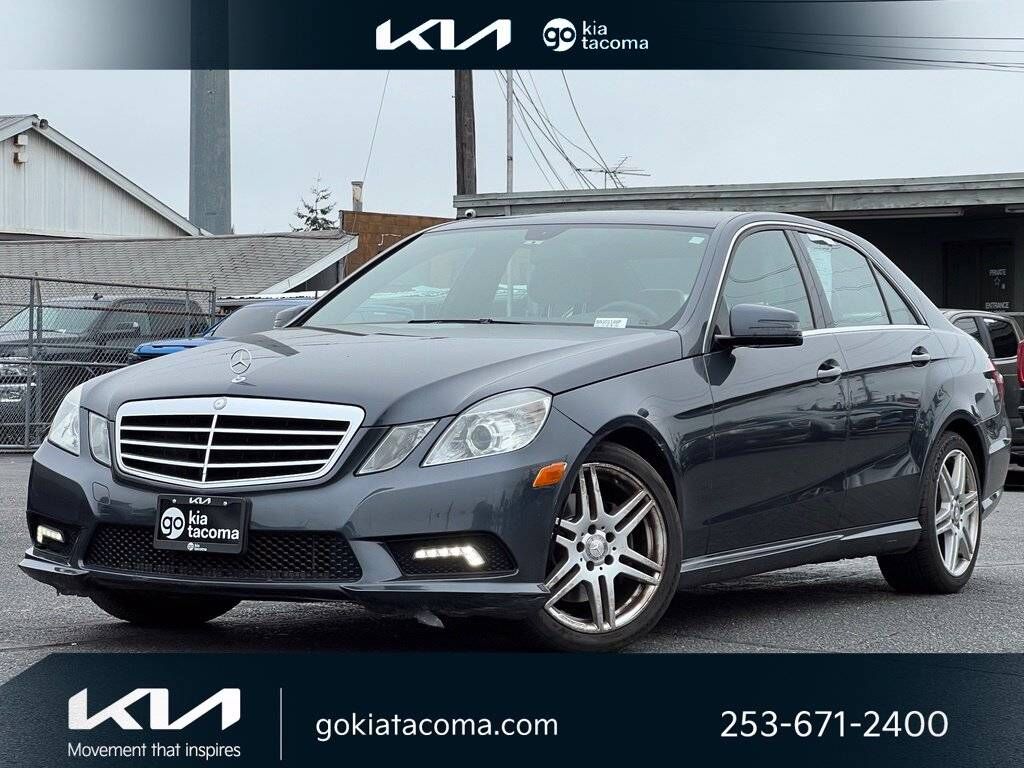 2011 MERCEDES-BENZ E-Class