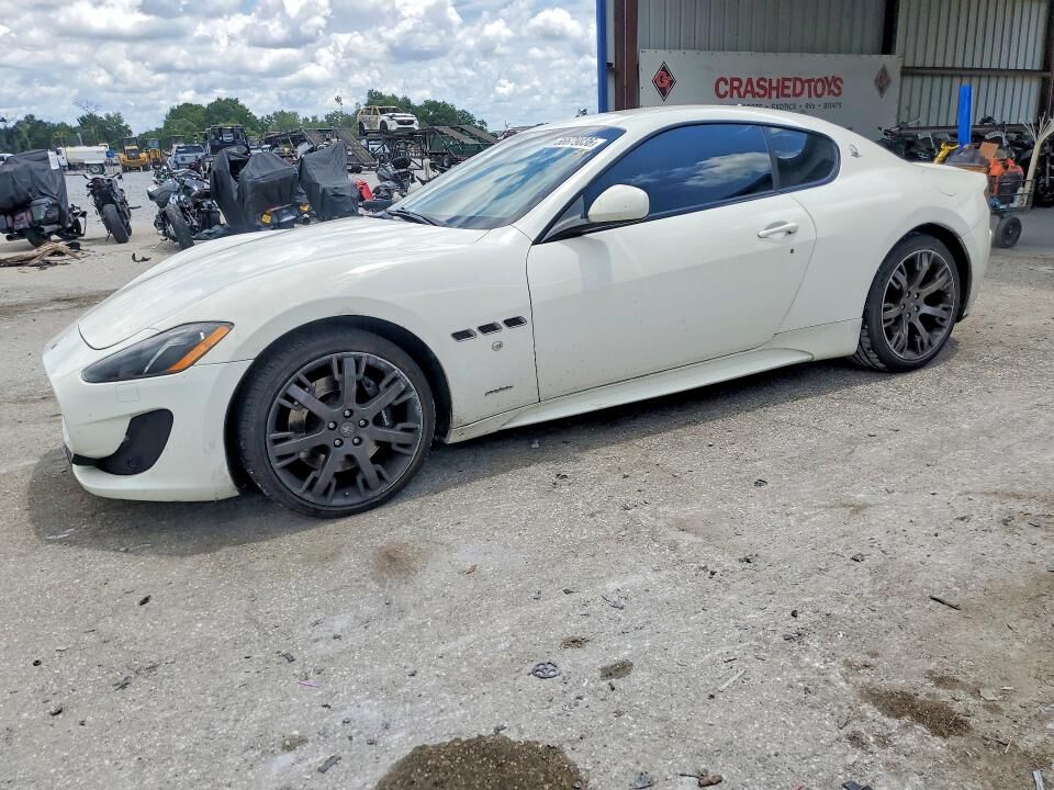2015 MASERATI Granturismo