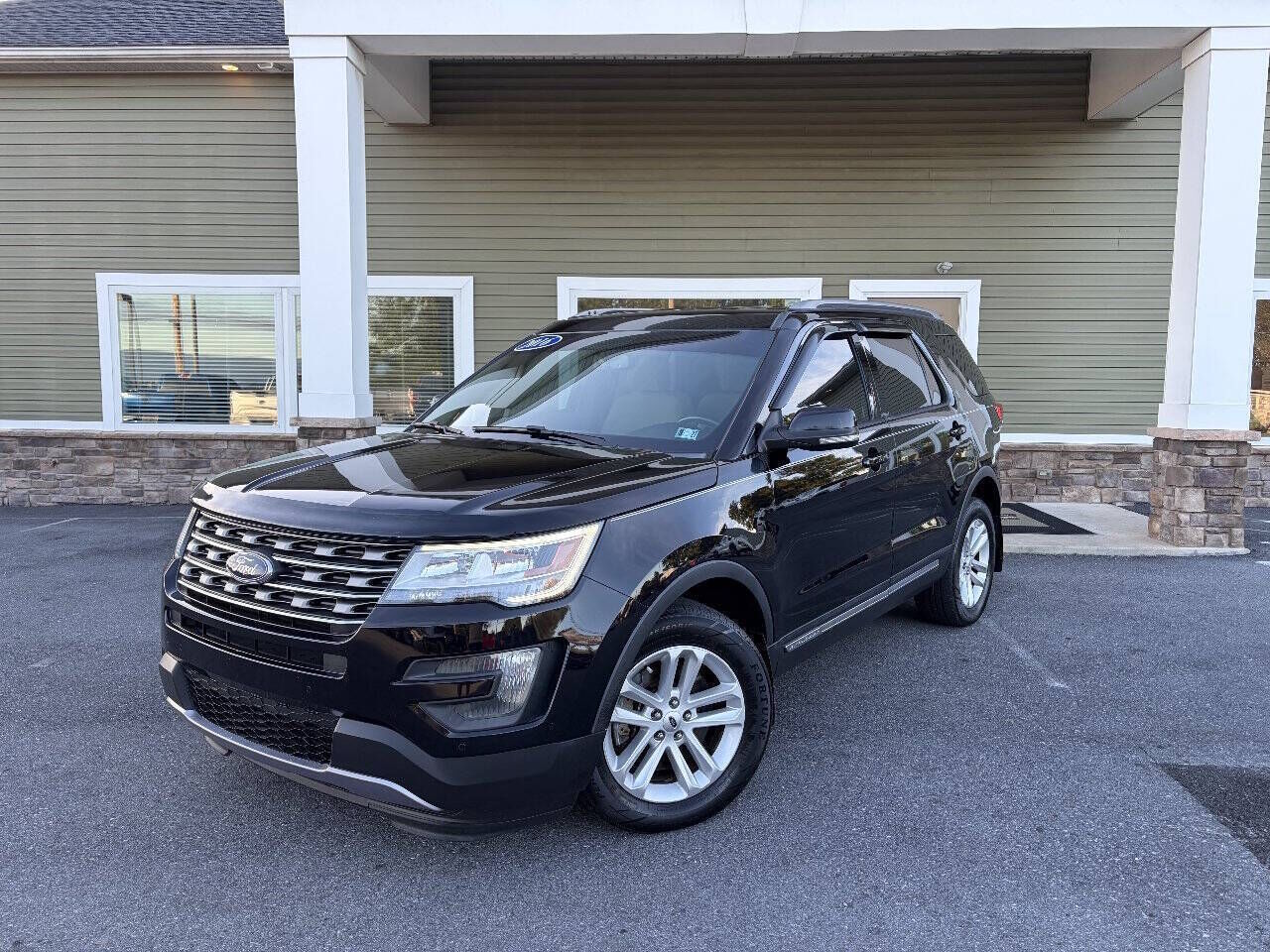 2016 FORD Explorer