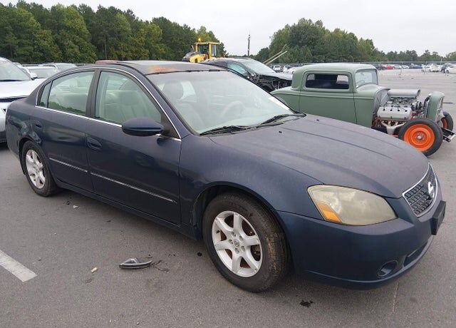 2005 NISSAN Altima