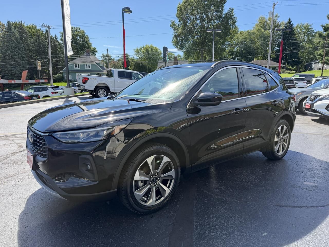 2025 FORD Escape