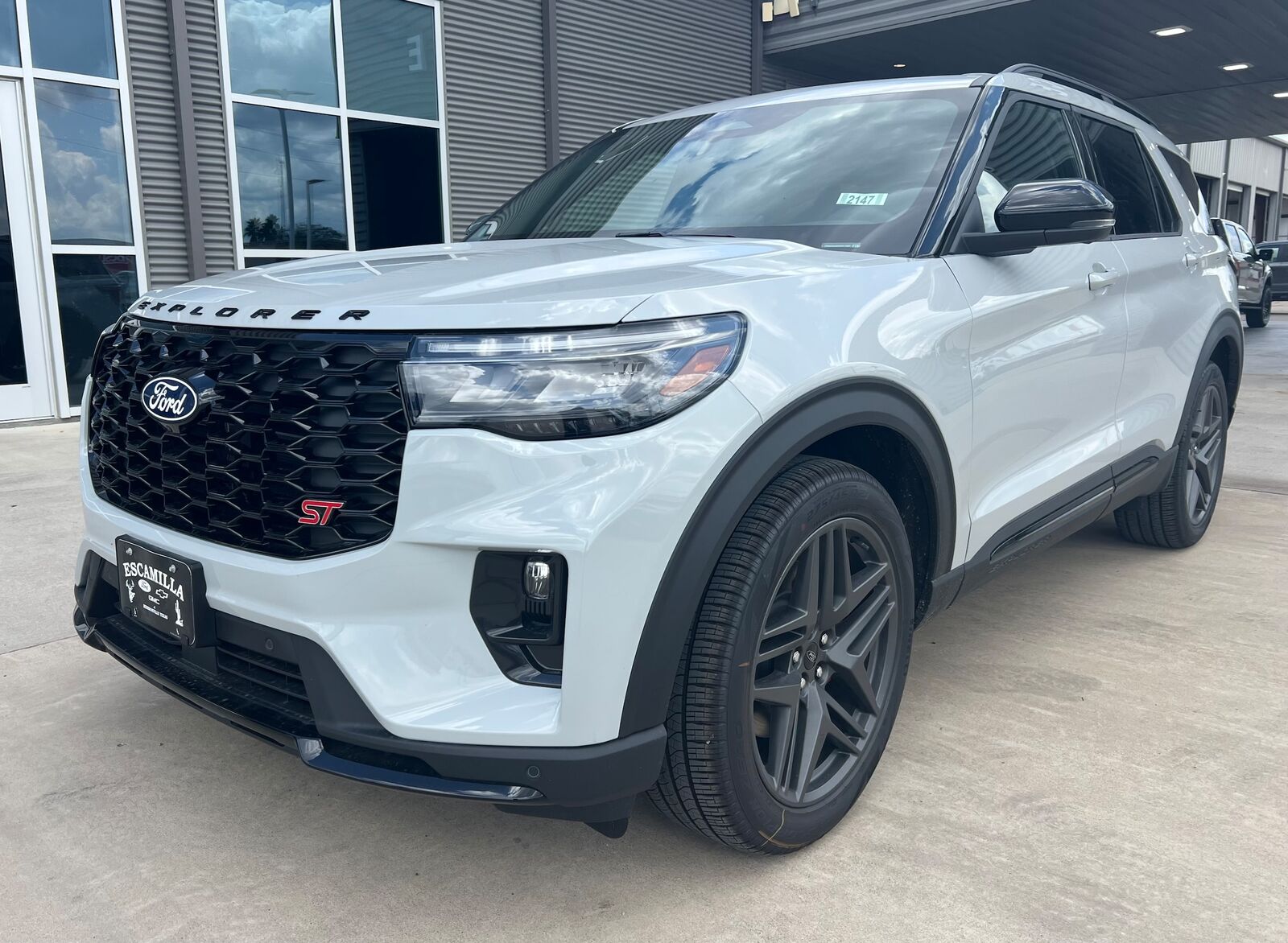 2027 FORD Explorer