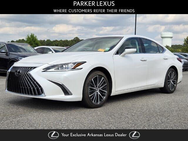 2025 LEXUS ES