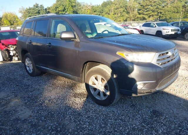 2012 TOYOTA Highlander
