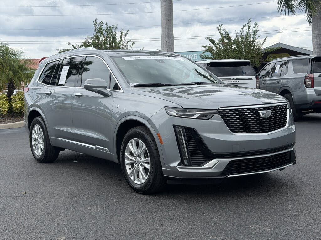 2024 CADILLAC XT6
