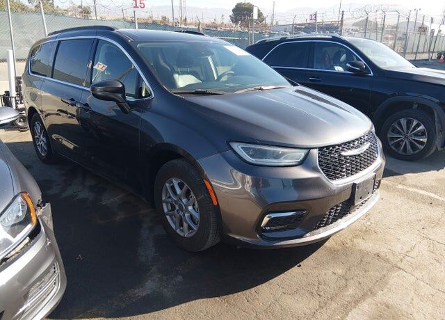 2022 CHRYSLER Pacifica