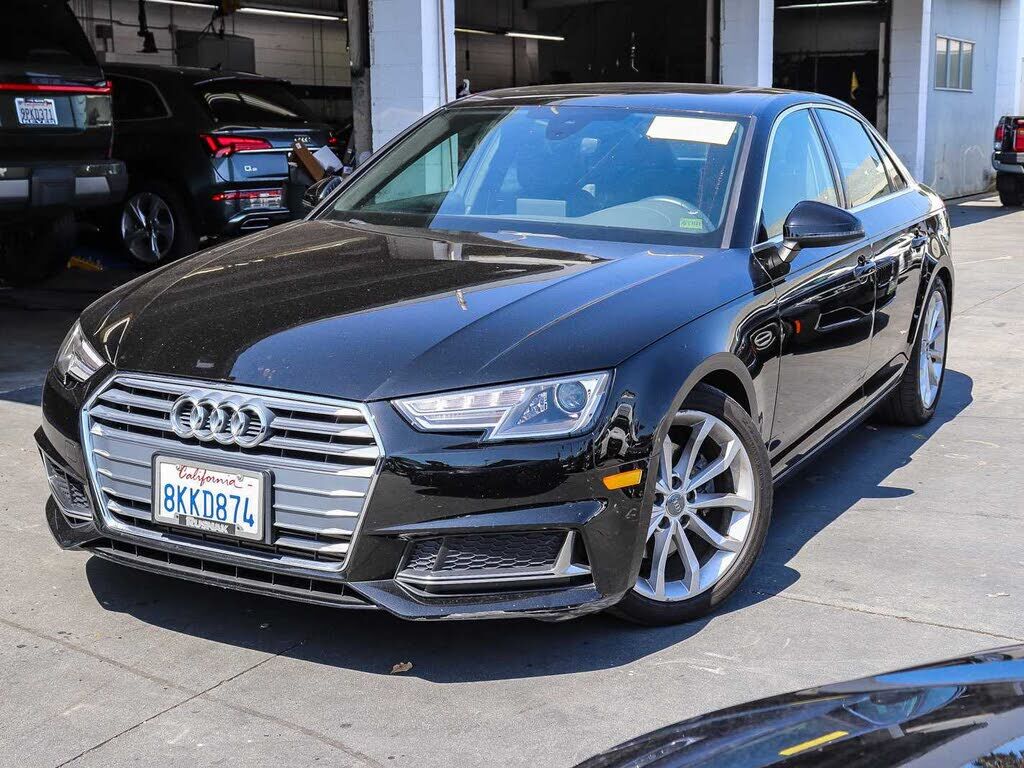 2019 AUDI A4