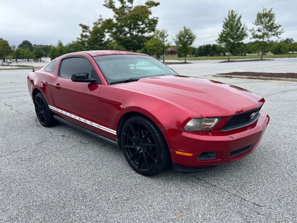 2011 FORD Mustang