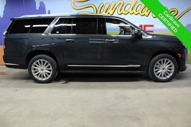 2022 CADILLAC Escalade ESV