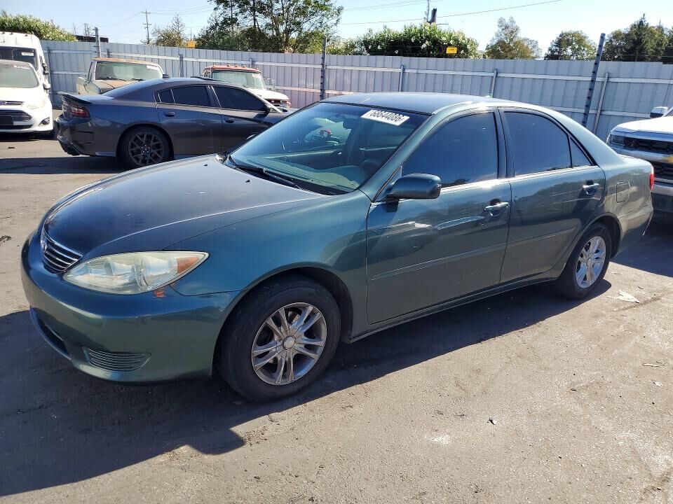2006 TOYOTA Camry