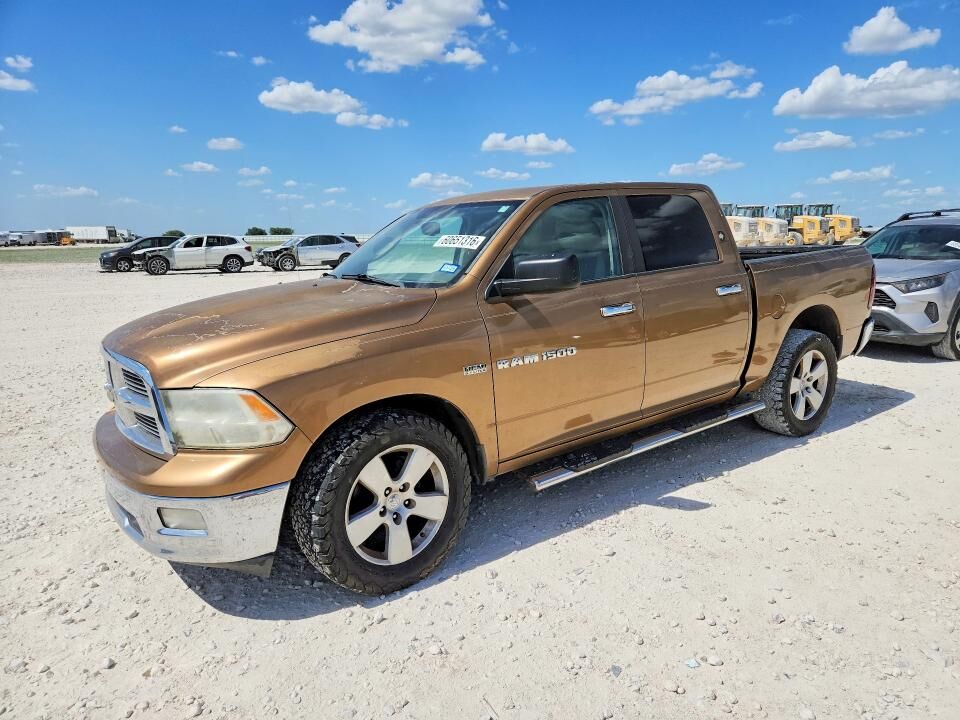 2012 DODGE Ram