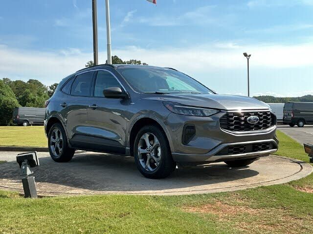 2024 FORD Escape