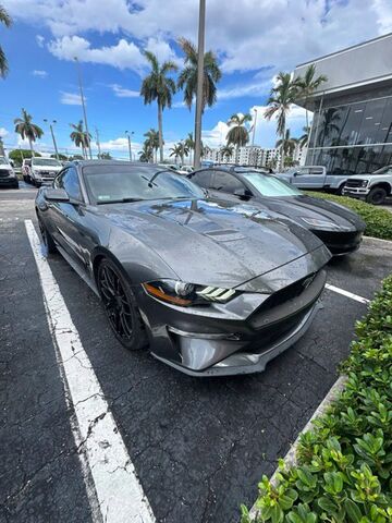 2019 FORD Mustang