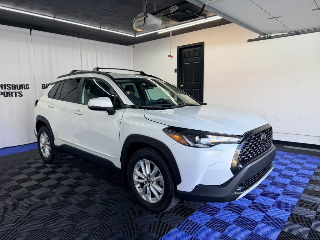 2022 TOYOTA COROLLA