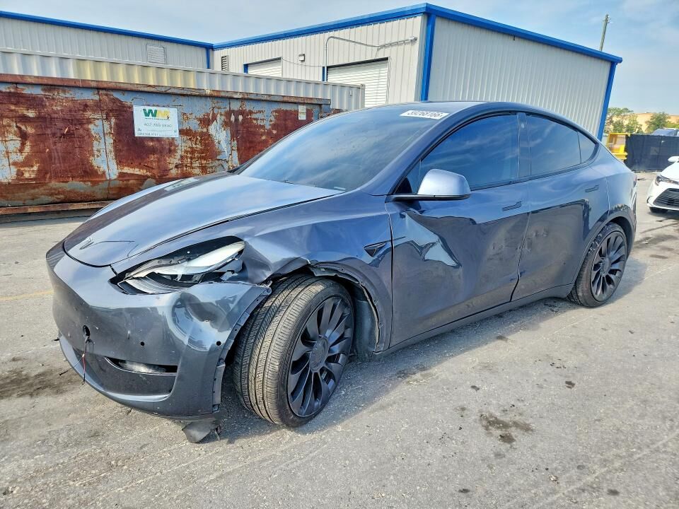 2022 TESLA Model Y