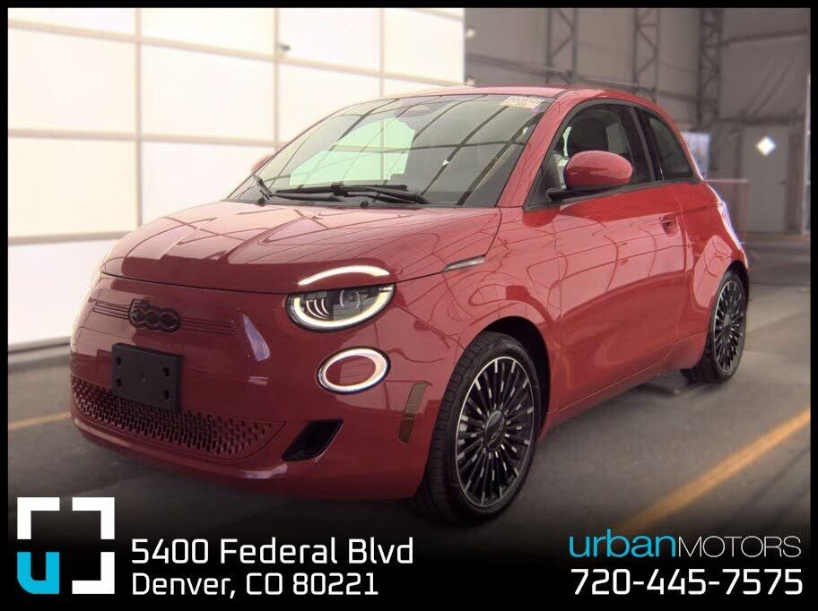 2024 FIAT 500e