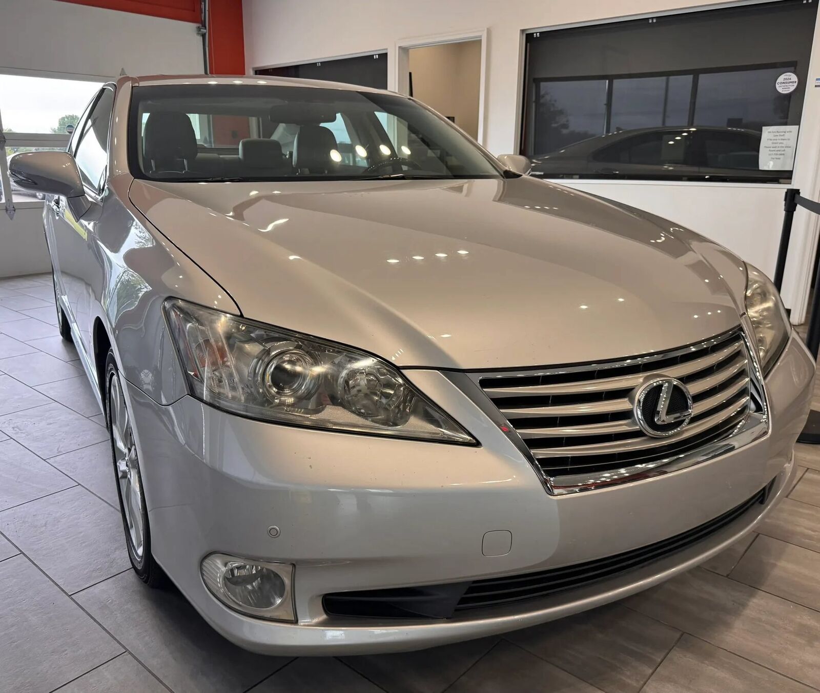 2011 LEXUS ES