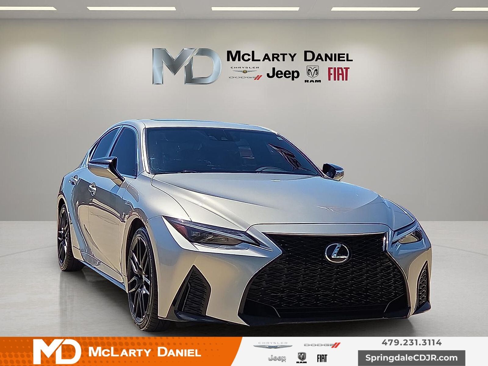 2023 LEXUS IS
